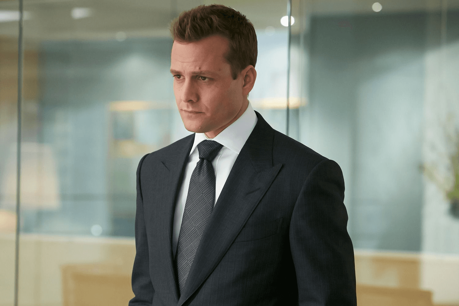 Gabriel-Macht-SUITS-112024-tout-12c1e51efc6e4735af9b8fdba7284d6a